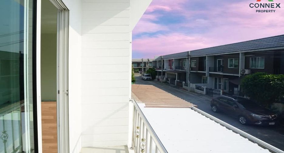 For sale 3 Beds townhouse in Sai Noi, Nonthaburi