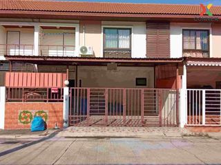 For sale 3 Beds townhouse in Don Tum, Nakhon Pathom