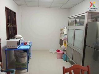 For sale 3 Beds townhouse in Don Tum, Nakhon Pathom