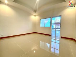 For sale 3 Beds townhouse in Lam Luk Ka, Pathum Thani