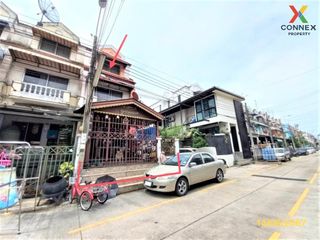 For sale 2 bed townhouse in Bang Khae, Bangkok