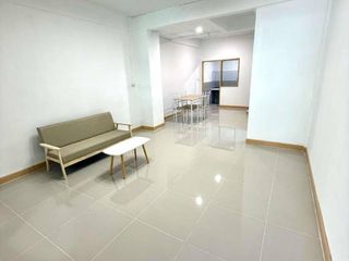 For sale 2 bed townhouse in Mueang Samut Sakhon, Samut Sakhon