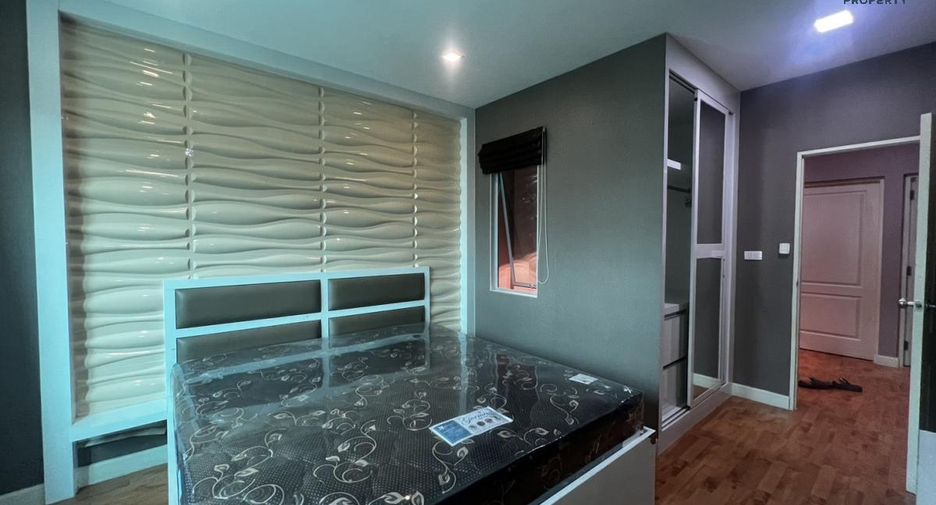For sale 3 Beds townhouse in Bang Kruai, Nonthaburi