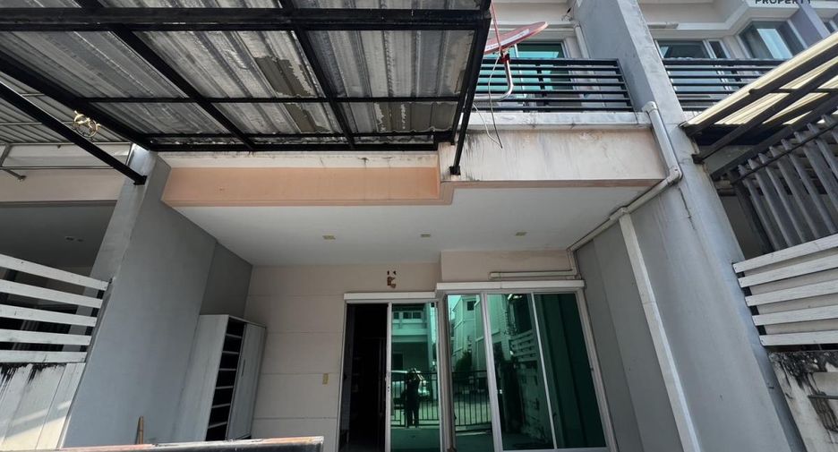 For sale 3 Beds townhouse in Bang Kruai, Nonthaburi