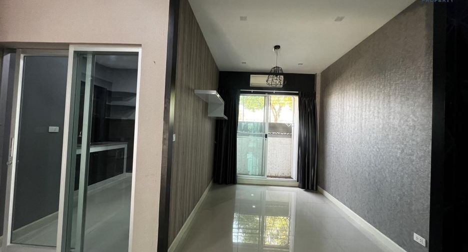 For sale 3 Beds townhouse in Bang Kruai, Nonthaburi