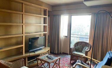 For sale 1 bed condo in Khlong Toei, Bangkok