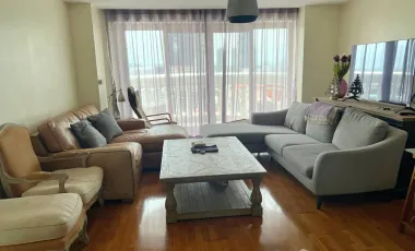 For sale 2 bed condo in Bang Rak, Bangkok