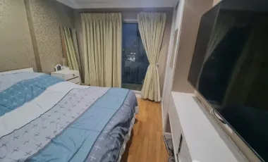 For sale 1 bed condo in Huai Khwang, Bangkok