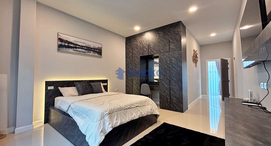 For sale 3 bedrooms house in Huay Yai, Pattaya