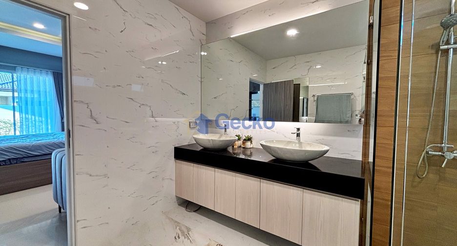 For sale 3 bedrooms house in Huay Yai, Pattaya
