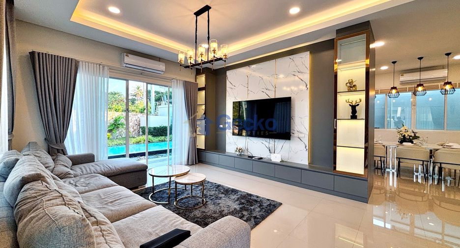 For sale 3 bedrooms house in Huay Yai, Pattaya