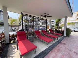 For rent and for sale 4 bed house in Bang Lamung, Chonburi