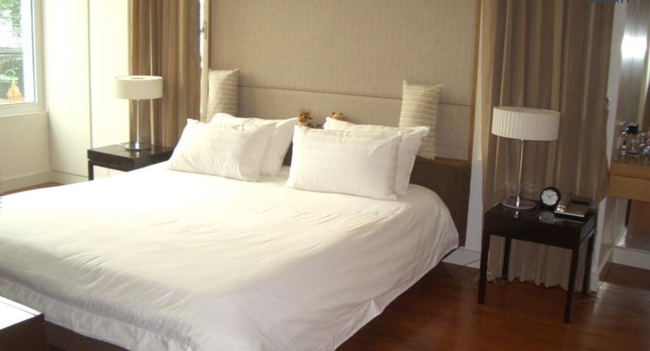 For rent 2 Beds condo in Khlong Toei, Bangkok