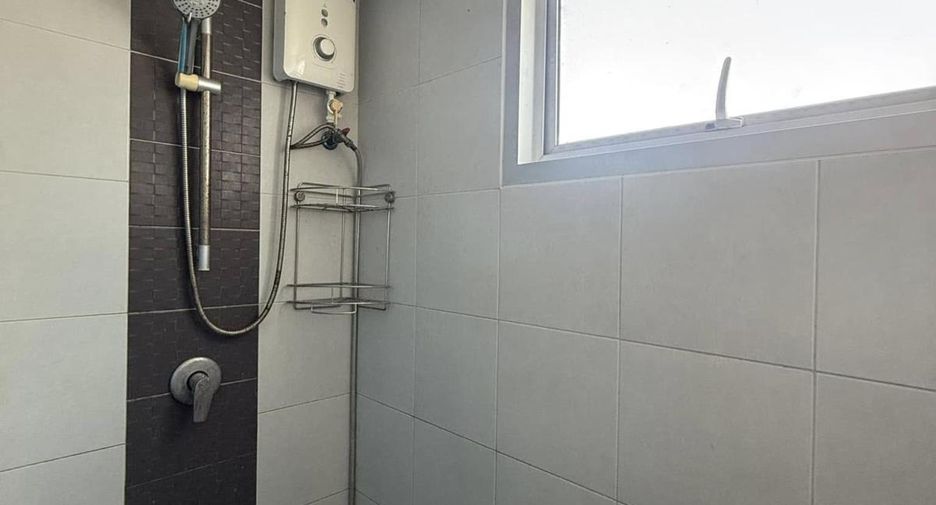 For rent 2 bed condo in Mueang Nonthaburi, Nonthaburi