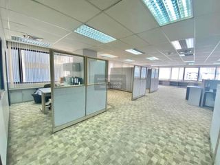 For rent 1 bed office in Watthana, Bangkok