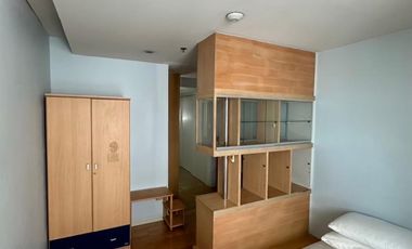 For rent 2 bed condo in Ratchathewi, Bangkok