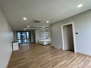For rent 3 bedrooms townhouse in Khan Na Yao, Bangkok