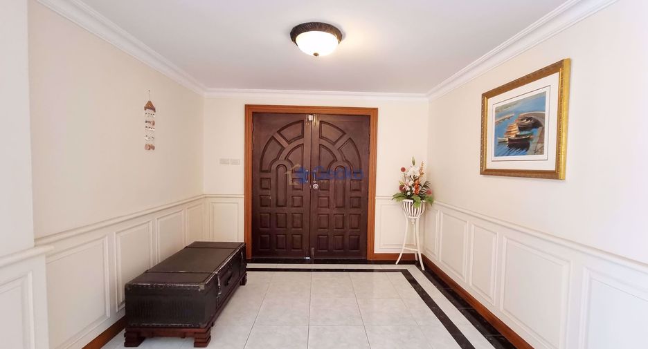 For sale 2 Beds condo in Pratumnak, Pattaya
