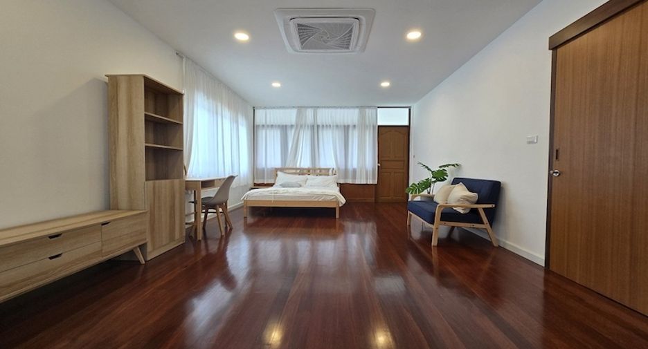 Büro zur Miete mit 2 Zimmer in Chatuchak, Bangkok