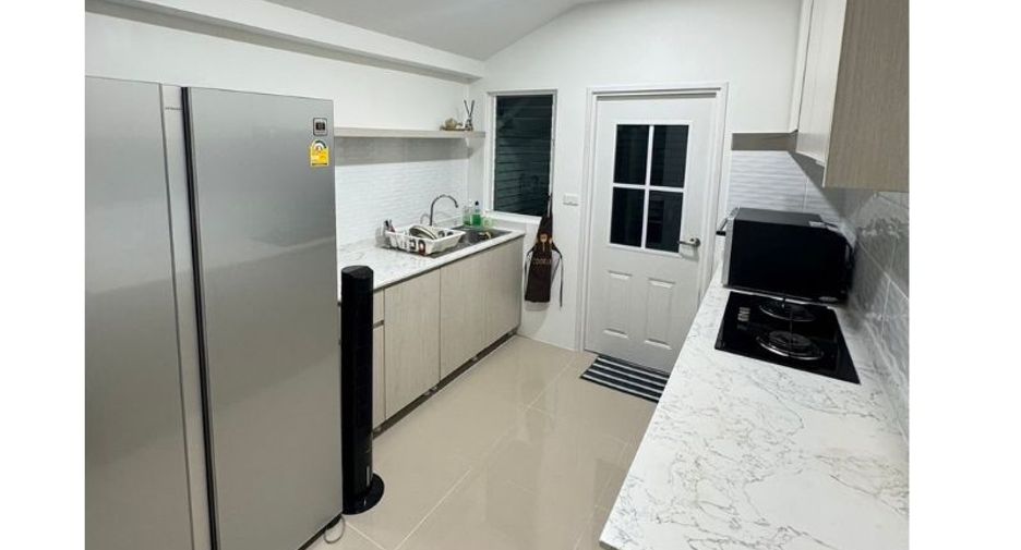 For rent 2 bedrooms house in Mueang Samut Prakan, Samut Prakan