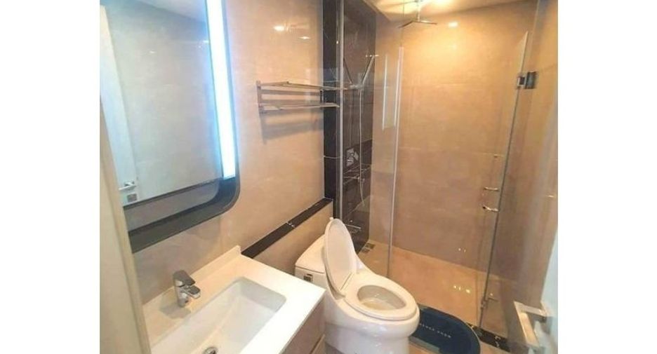 For sale 1 Beds condo in Huai Khwang, Bangkok