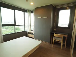 For sale 2 bed condo in Yan Nawa, Bangkok