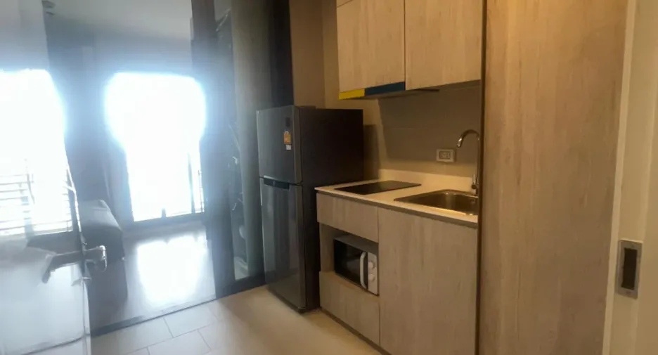 For rent 1 Beds condo in Bangkok Yai, Bangkok