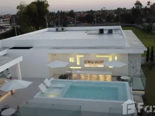 For rent 4 bed villa in San Sai, Chiang Mai