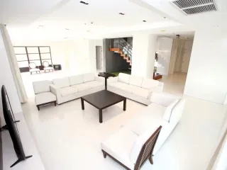 ให้เช่า 4 ห้องนอน คอนโด ใน ปทุมวัน, กรุงเทพฯ