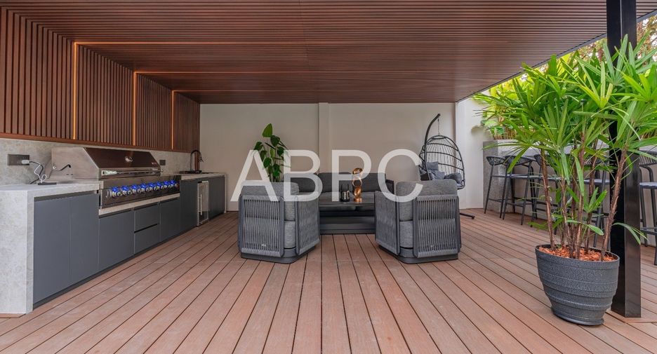 Casa en venta de 4 habitaciones en Bang Lamung, Chonburi