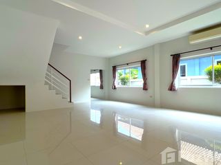 For sale 2 bed townhouse in Mueang Chon Buri, Chonburi