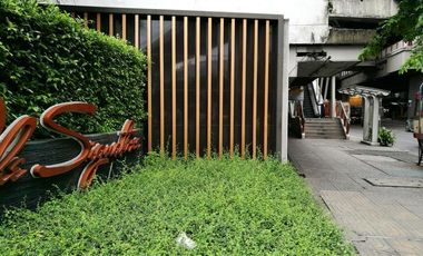For rent 3 bed condo in Phaya Thai, Bangkok