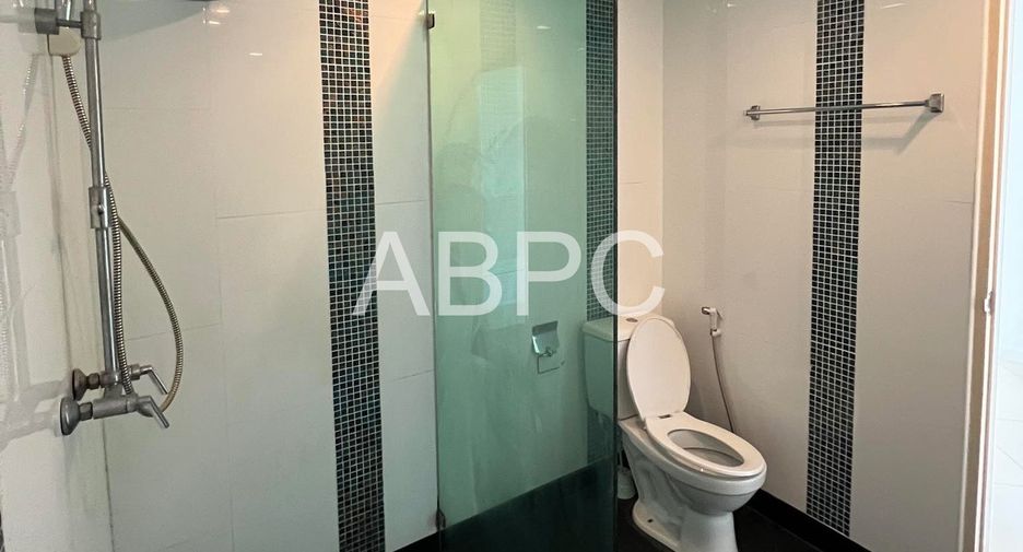 Wohnung zur Miete und zum Kauf mit 1 Zimmer in Sattahip, Chonburi