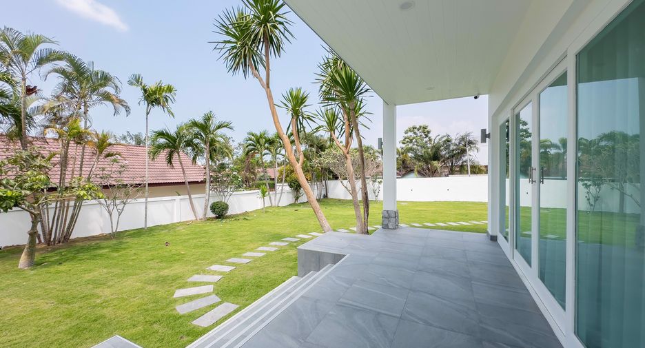À vendre 6 chambres maison à Sattahip, Chonburi