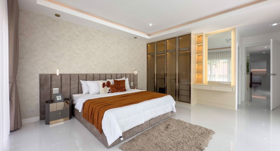 À vendre 6 chambres maison à Sattahip, Chonburi