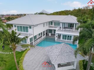 For sale 6 bed house in Sattahip, Chonburi