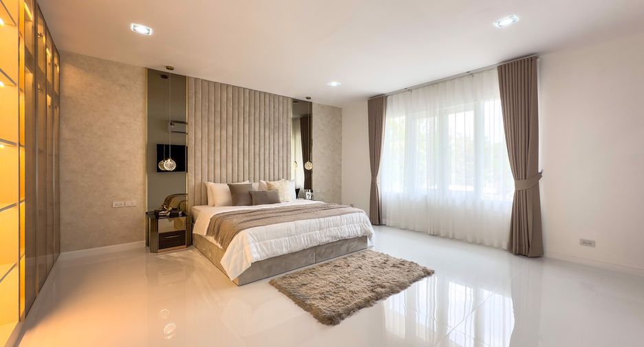 À vendre 6 chambres maison à Sattahip, Chonburi