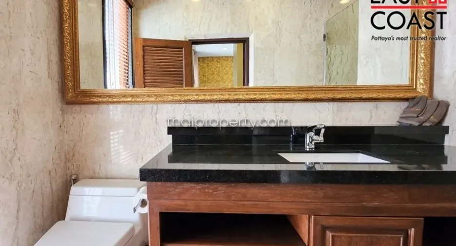 For rent 3 bedrooms house in Na Jomtien, Pattaya