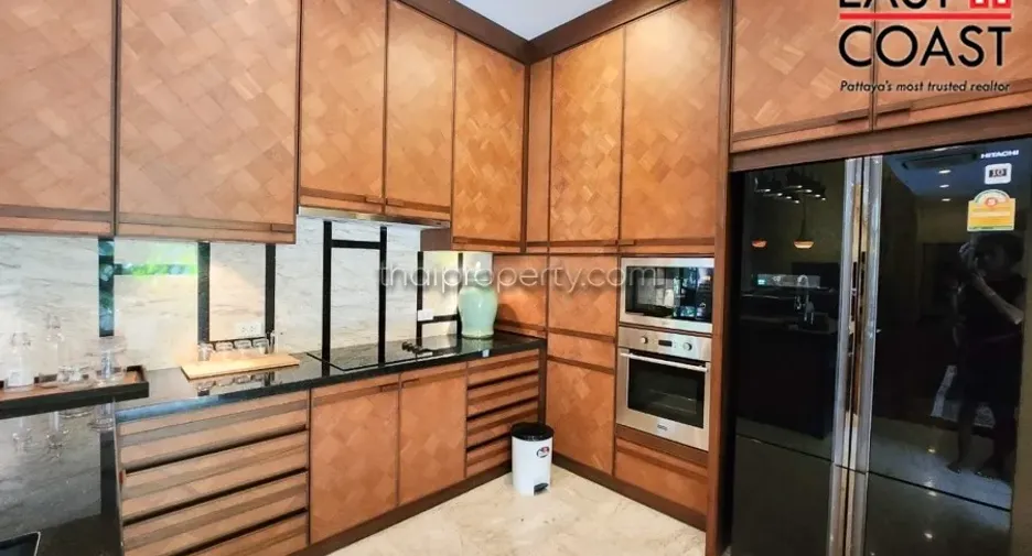 For rent 3 bedrooms house in Na Jomtien, Pattaya