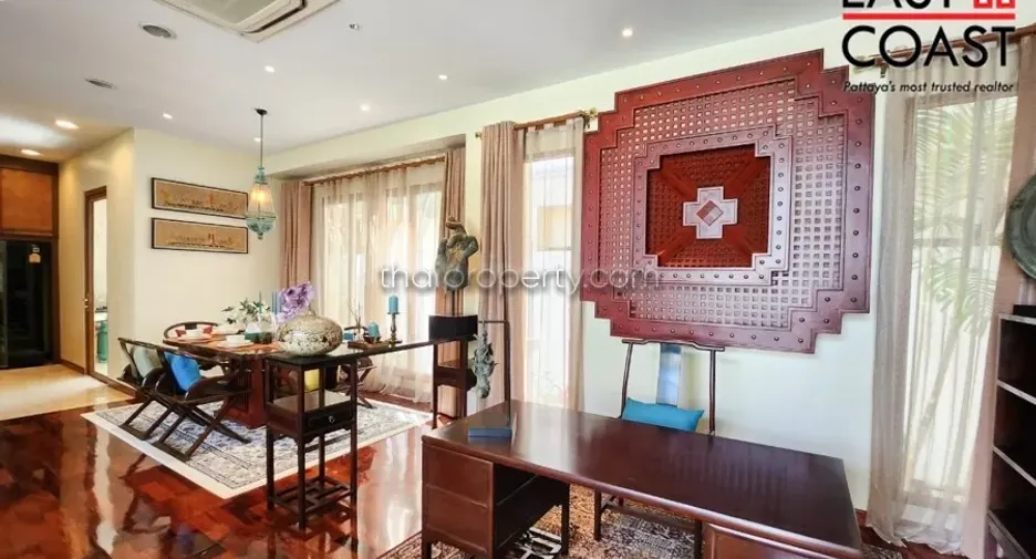 For rent 3 bedrooms house in Na Jomtien, Pattaya
