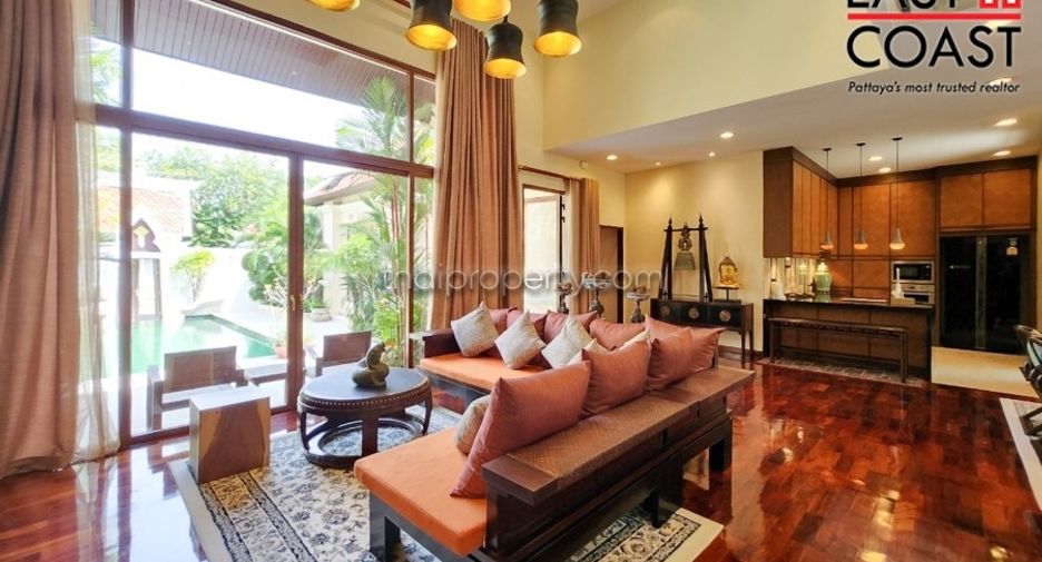 Casa en alquiler de 3 habitaciones en Sattahip, Chonburi