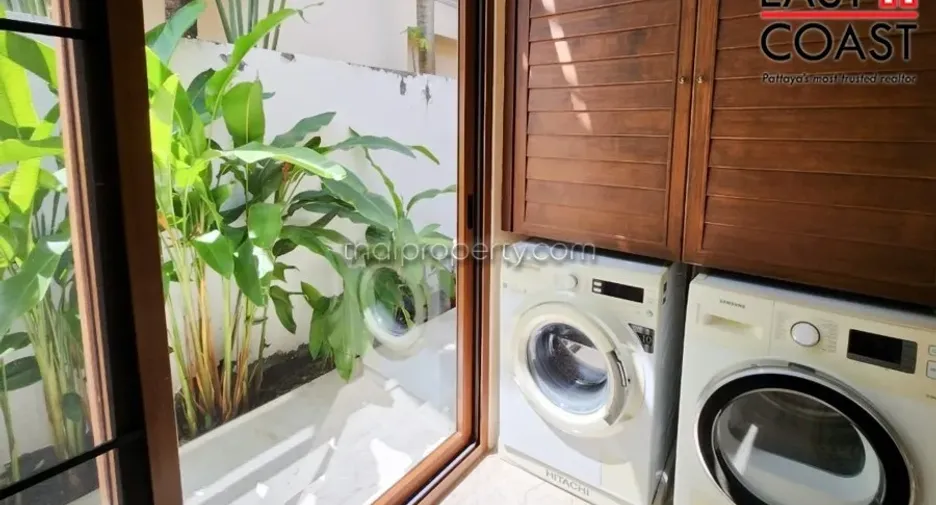 For rent 3 bedrooms house in Na Jomtien, Pattaya