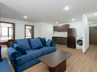 For rent 3 bedrooms condo in Khlong Toei, Bangkok