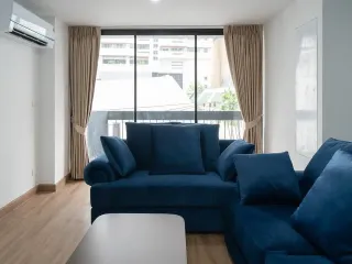 For rent 3 bedrooms condo in Khlong Toei, Bangkok
