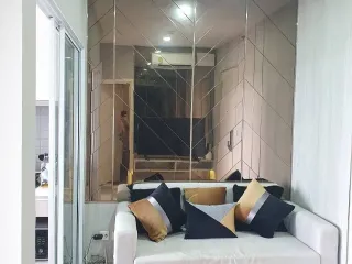 For sale 1 bed condo in Bangkok Noi, Bangkok