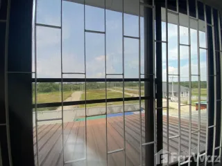 For sale 2 bed retail Space in Bang Khla, Chachoengsao