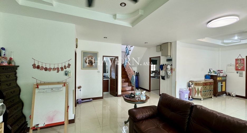 For sale 4 bedrooms house in Bang Lamung, Chonburi