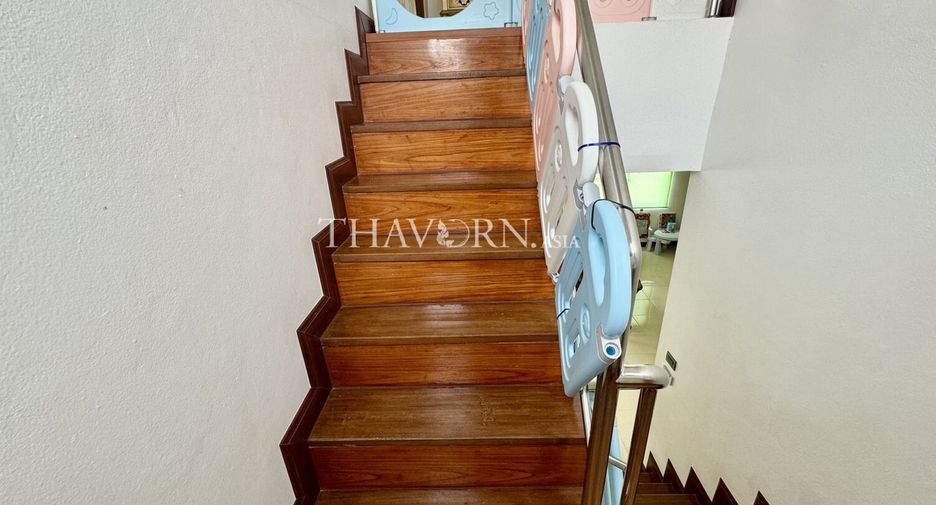 For sale 4 bedrooms house in Bang Lamung, Chonburi