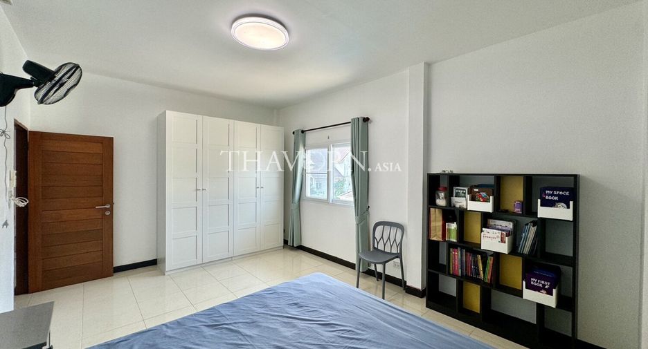 For sale 4 bedrooms house in Bang Lamung, Chonburi