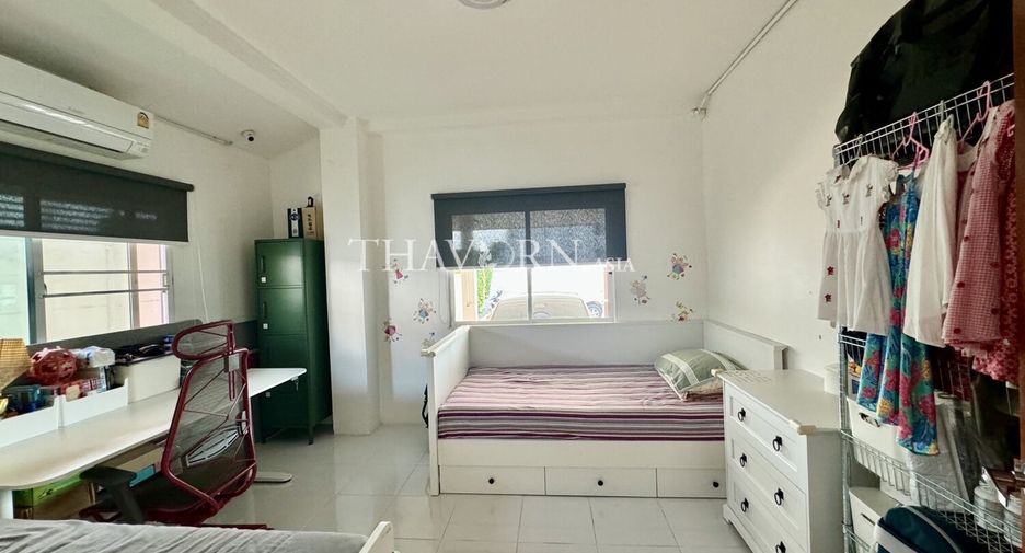 For sale 4 bedrooms house in Bang Lamung, Chonburi